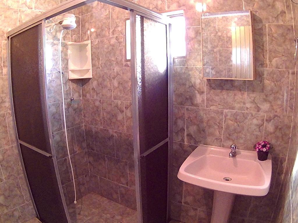 Casa Para Temporada Da Vo Cida Olimpia Phòng bức ảnh