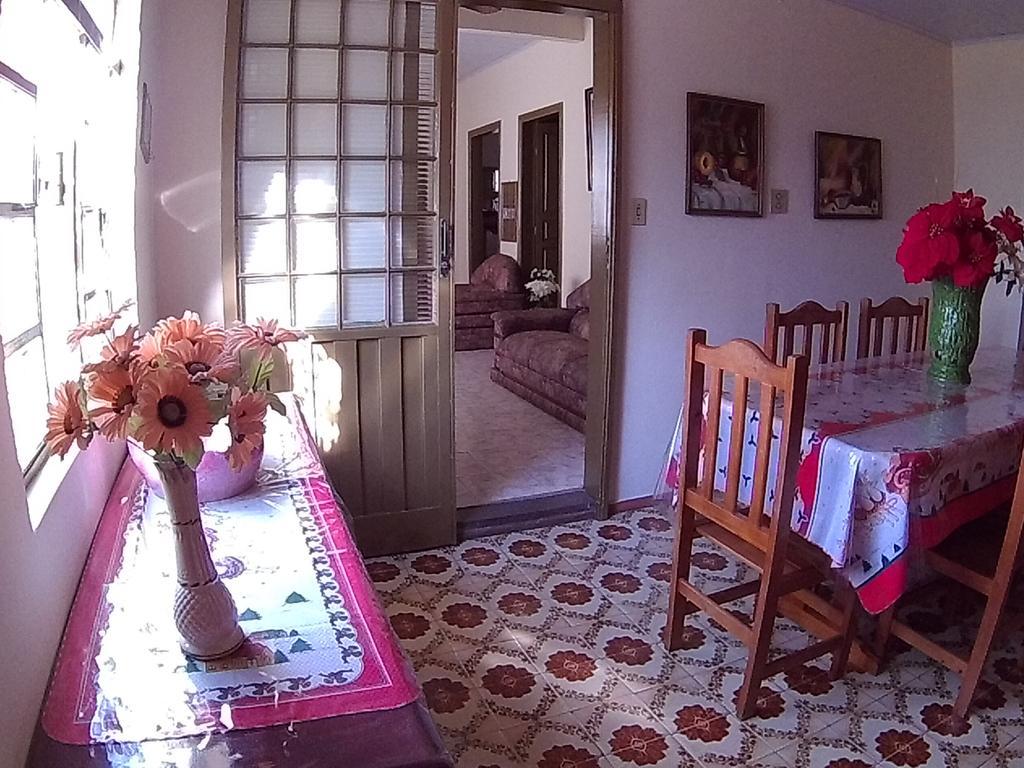 Casa Para Temporada Da Vo Cida Olimpia Phòng bức ảnh
