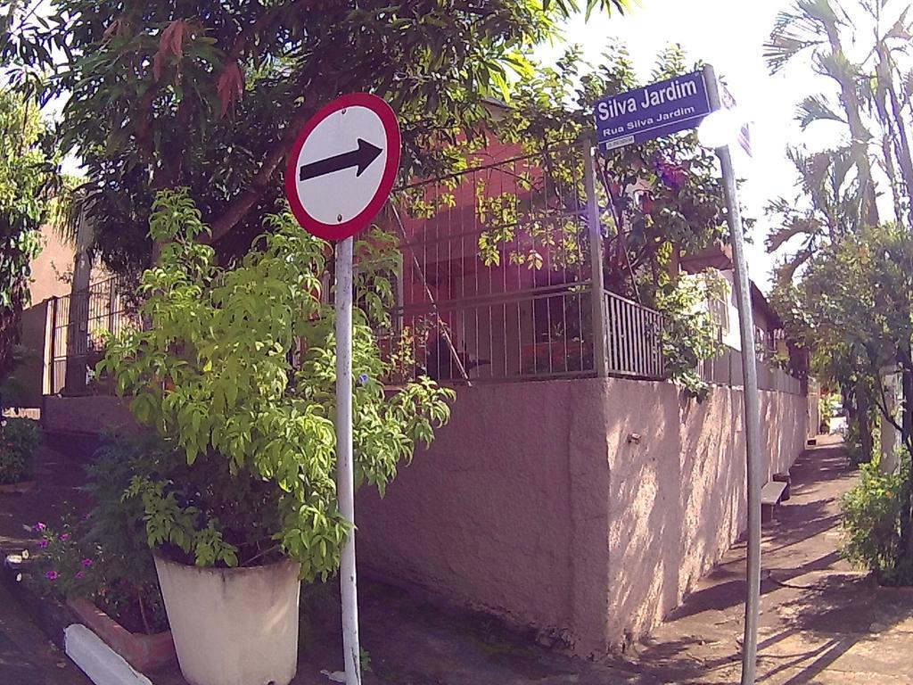 Casa Para Temporada Da Vo Cida Olimpia Phòng bức ảnh